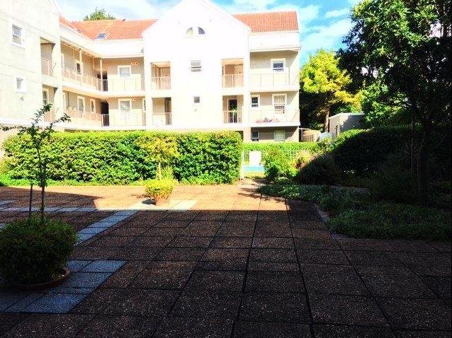 2 Bedroom Property for Sale in Gardens Western Cape